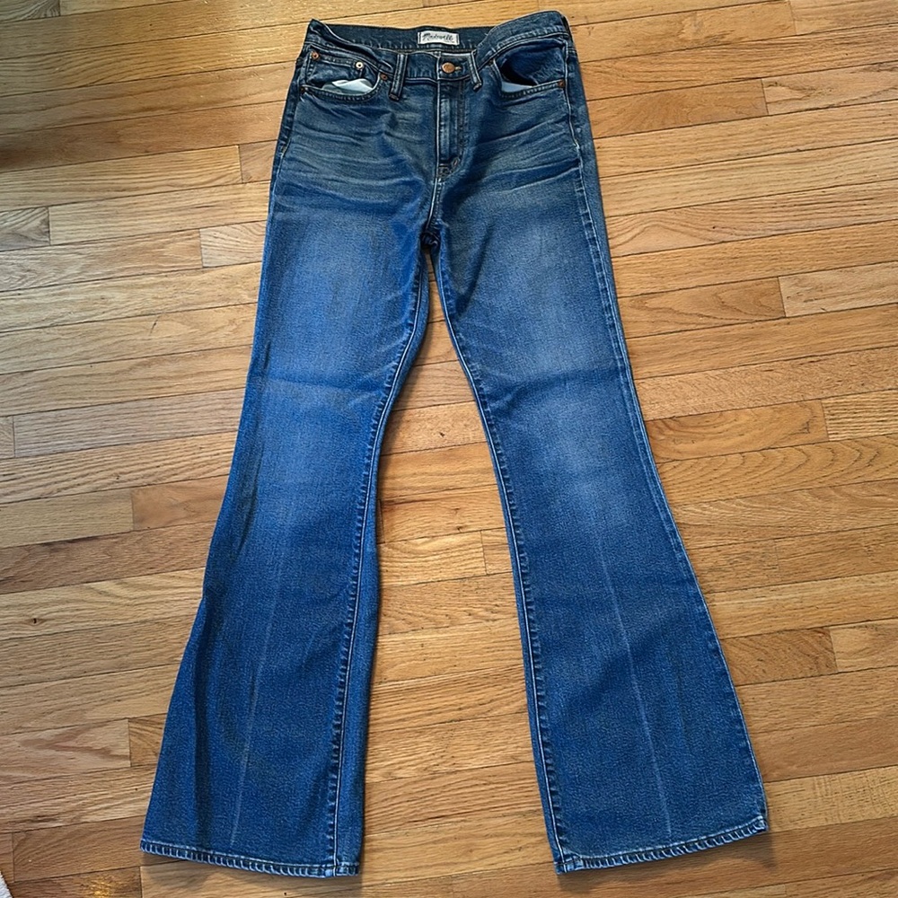 Madewell Flea Market Flare size 29